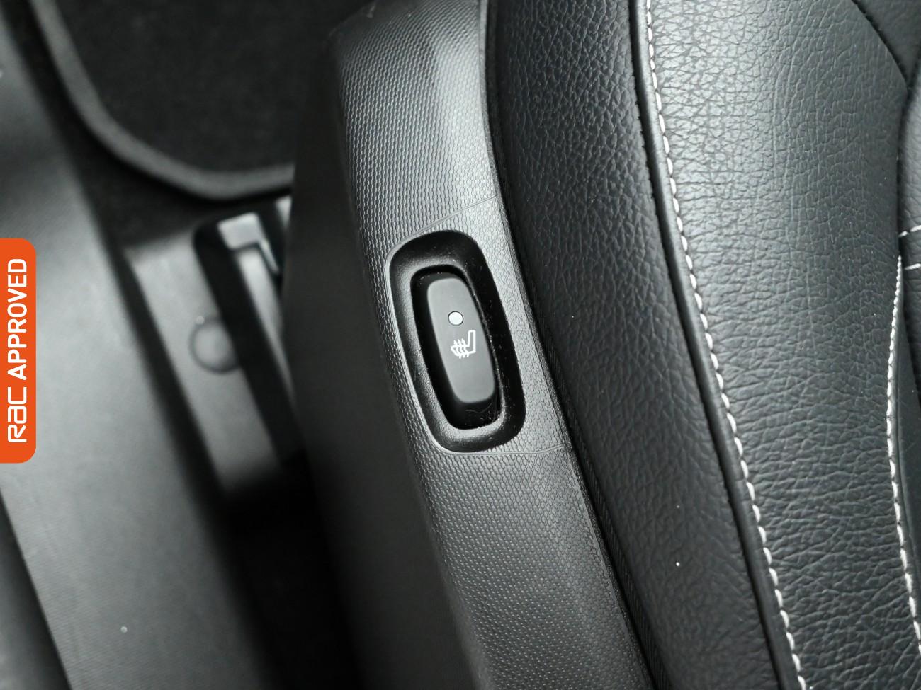 Used smart fortwo 2017 for sale - 77257658: Photo 24