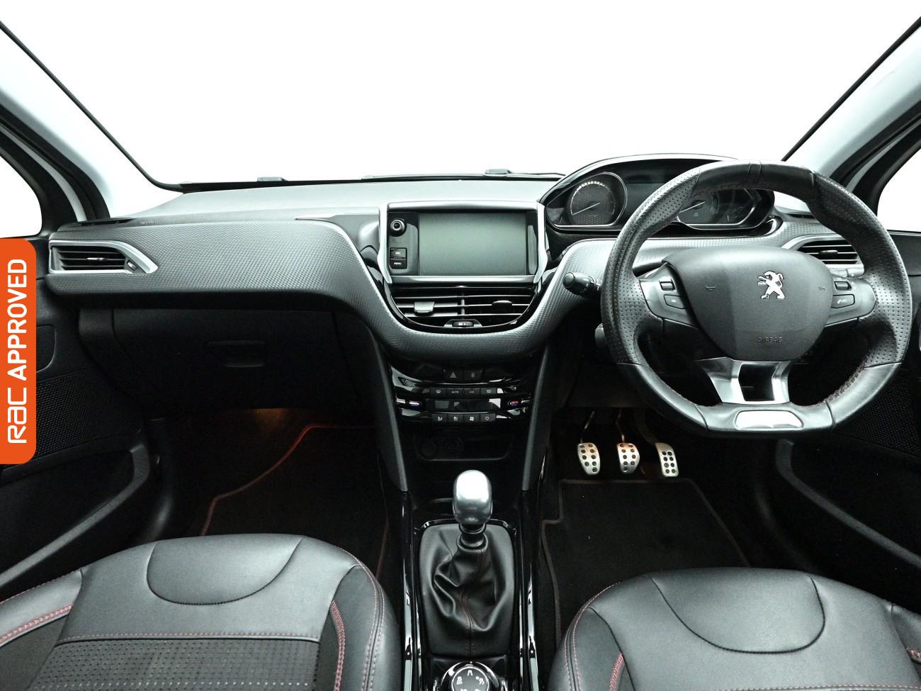 Used Peugeot 2008 2018 for sale - 77983411: Photo 2