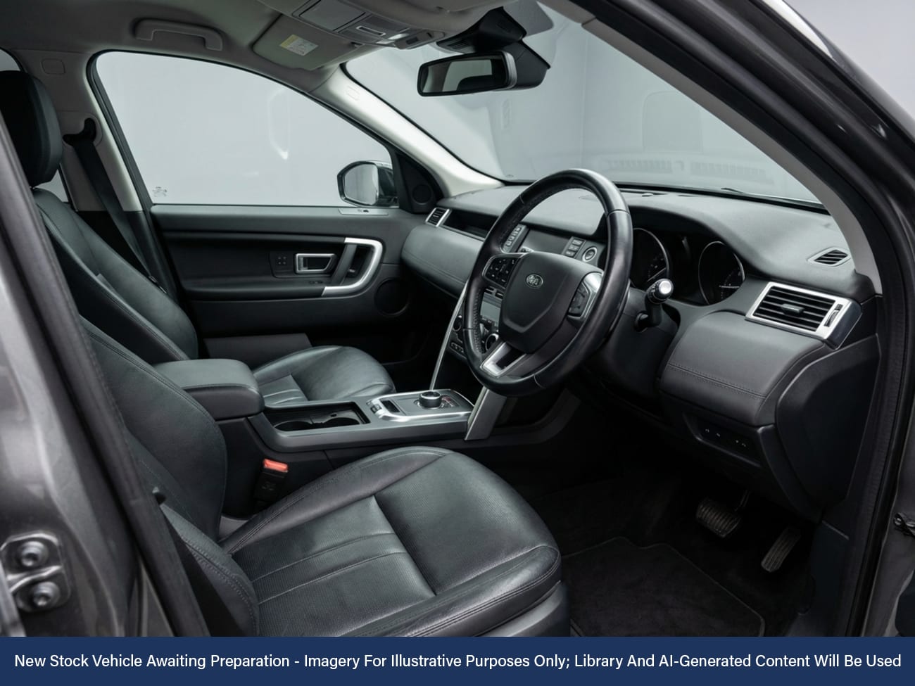 Used Land Rover Discovery Sport 2018 for sale - 77577658: Photo 3