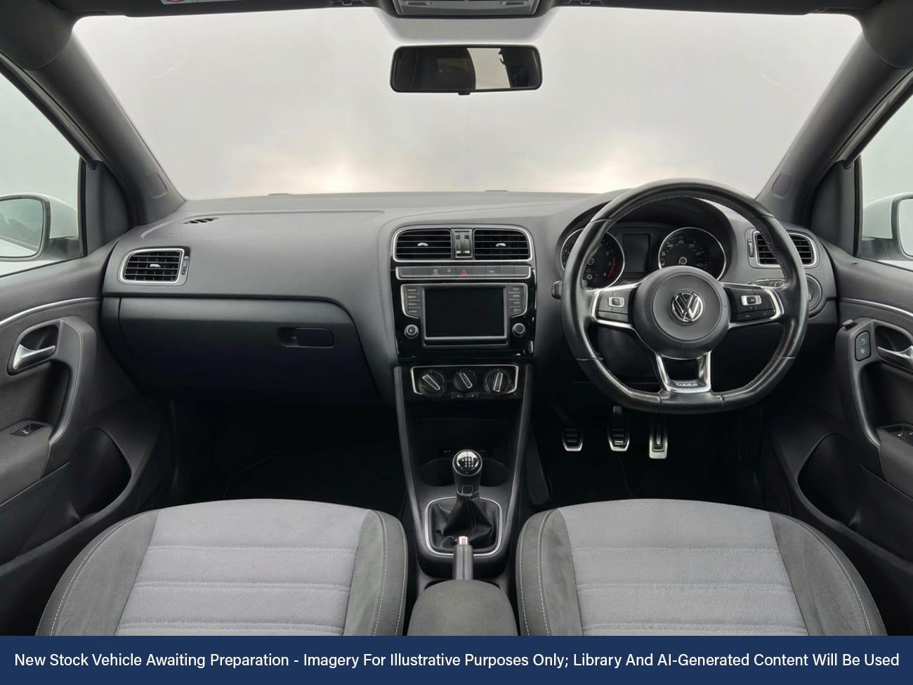 Used Volkswagen Polo 2017 for sale - 77286936: Photo 6