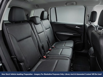 Used Vauxhall Zafira Tourer 2018 for sale - 77886494: Photo