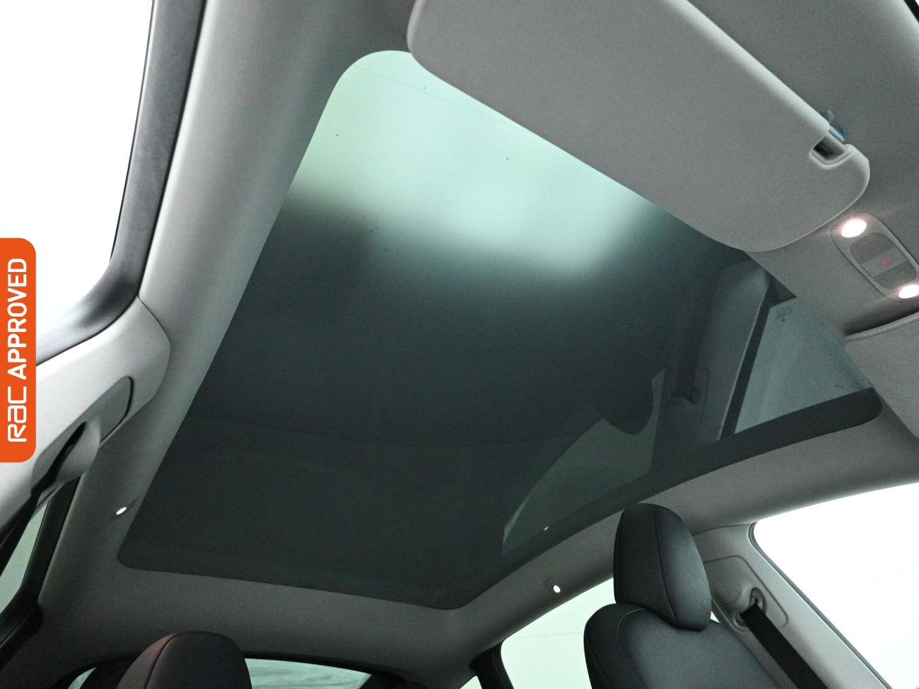 Used Tesla Model Y 2023 for sale - 77779650: Photo 3