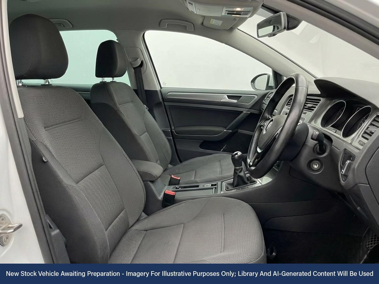 Used Volkswagen Golf 2019 for sale - 77849202: Photo 3