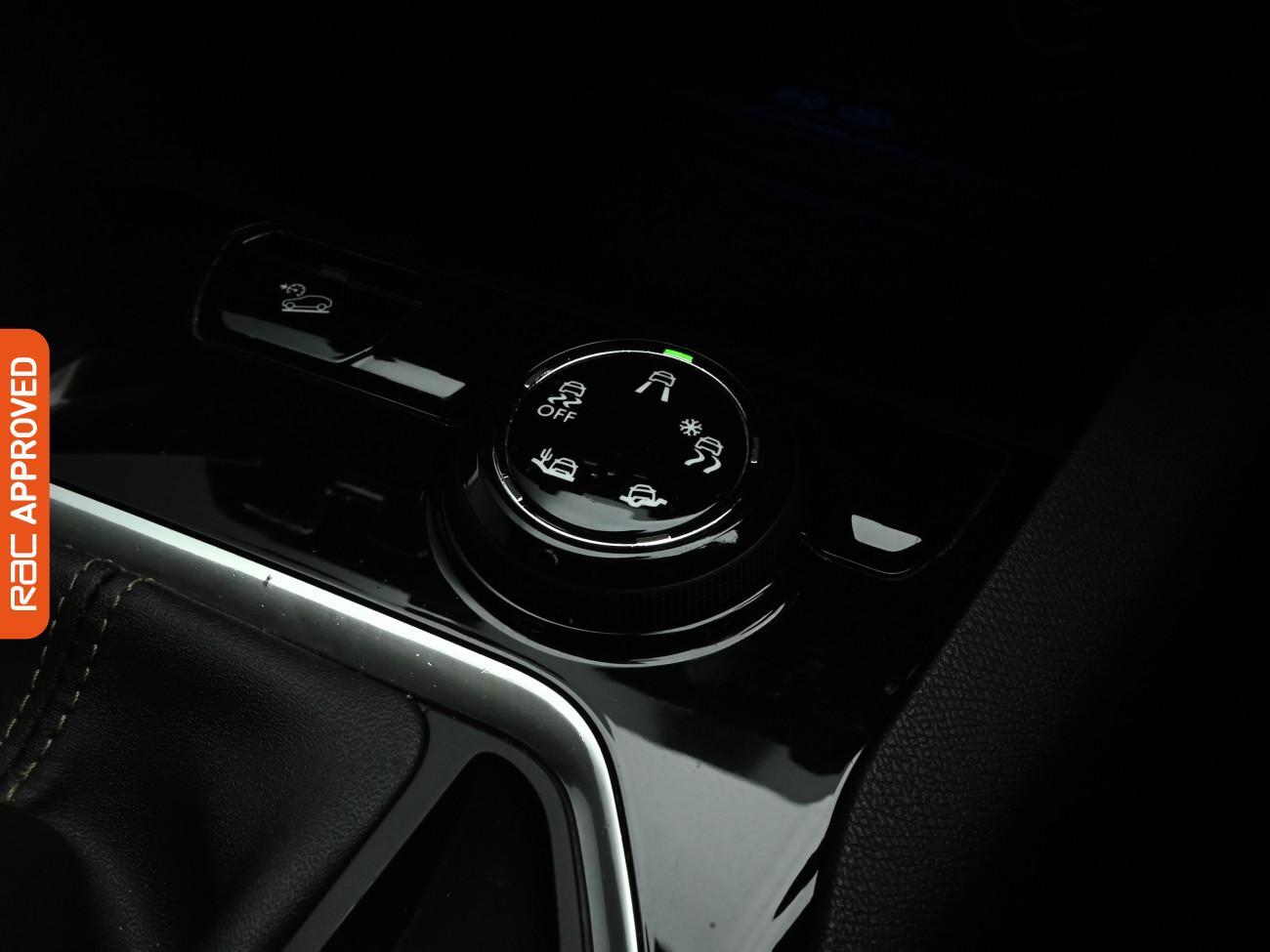 Used Peugeot 3008 2017 for sale - 77557440: Photo 22