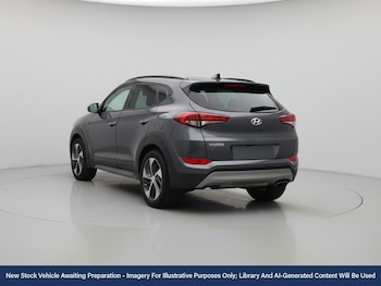 Used Hyundai TUCSON 2017 for sale - 76590448: Photo