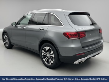 Used Mercedes-Benz GLC 2019 for sale - 76750799: Photo