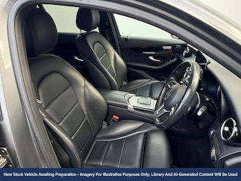 Used Mercedes-Benz GLC 2019 for sale - 76750799: Photo