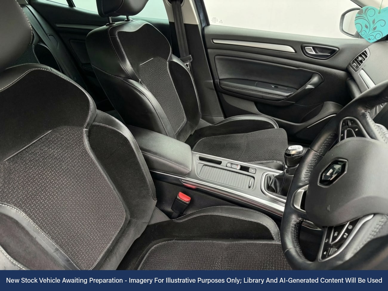 Used Renault Megane 2017 for sale - 77529524: Photo 3