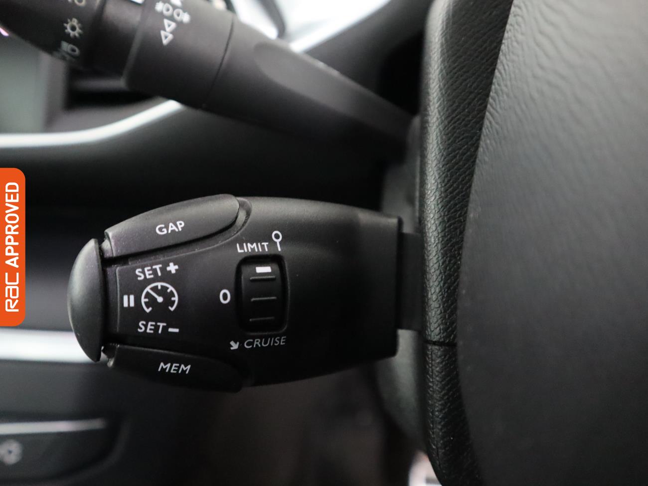 Used Peugeot 308 2019 for sale - 76088431: Photo 22