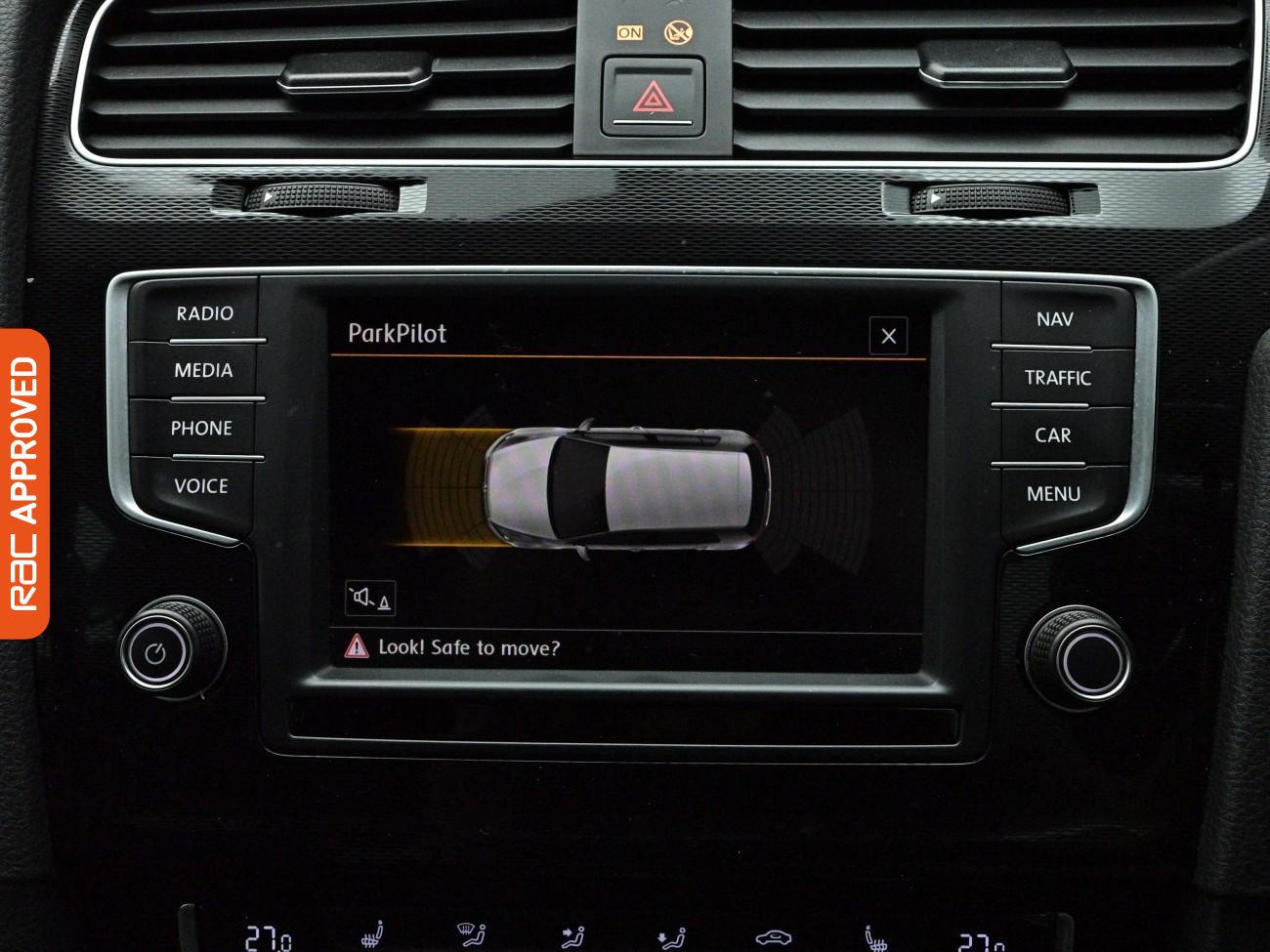 Used Volkswagen Golf 2016 for sale - 77981905: Photo 3