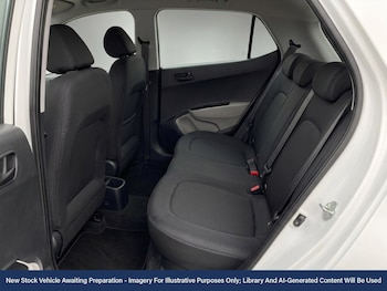 Used Hyundai i10 2019 for sale - 78512396: Photo