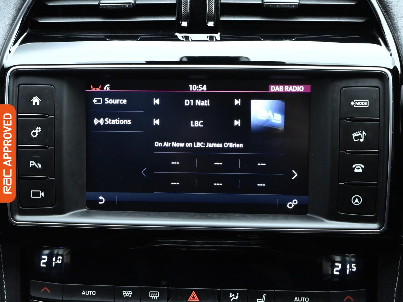 Used Jaguar F-Pace 2017 for sale - 76004987: Photo 16