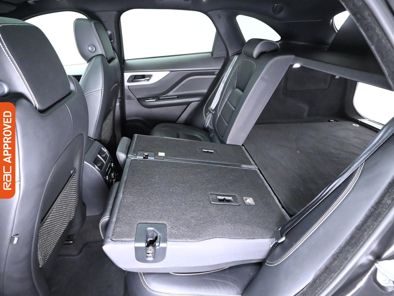 Used Jaguar F-Pace 2017 for sale - 76004987: Photo 27