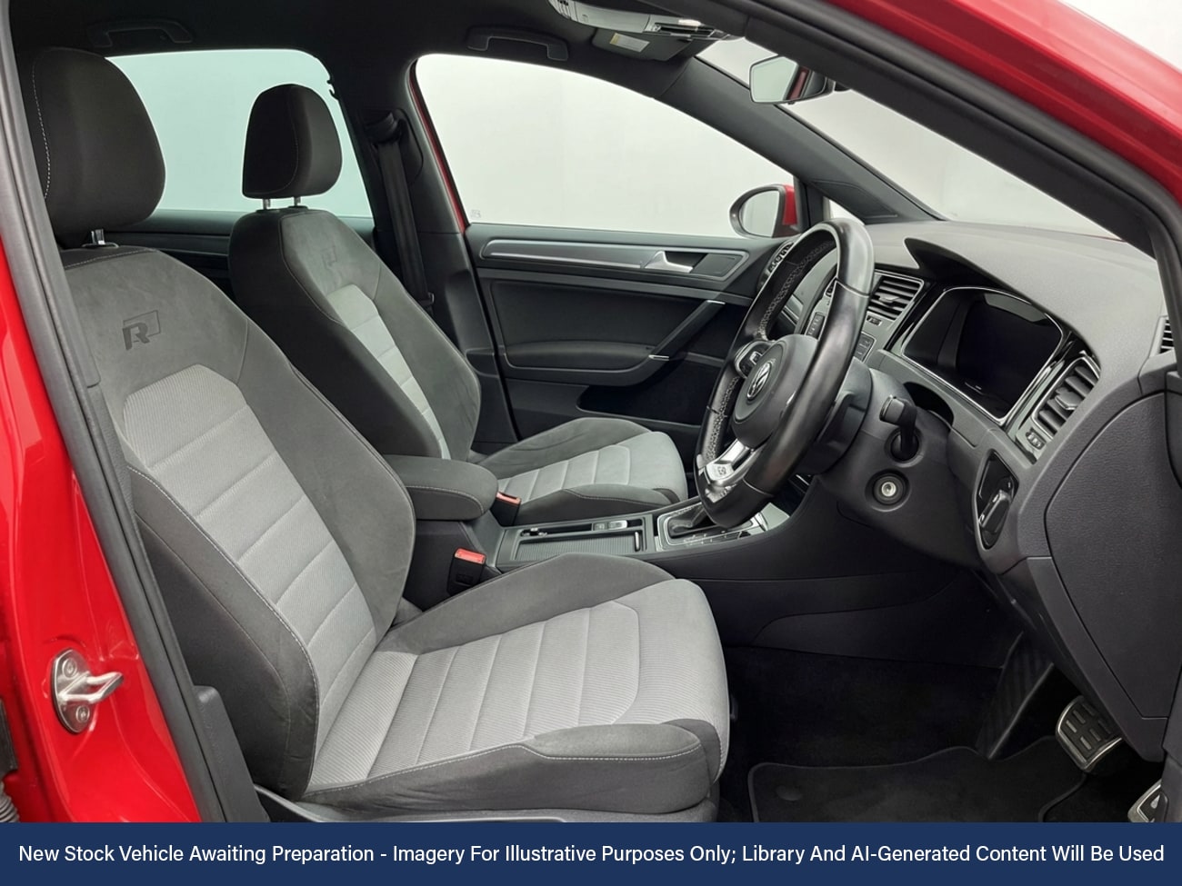 Used Volkswagen Golf 2016 for sale - 77742117: Photo 3