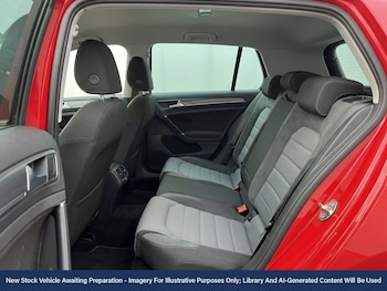 Used Volkswagen Golf 2016 for sale - 77742117: Photo