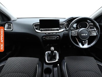 Used Kia Ceed 2022 for sale - 76495035: Photo