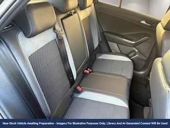 Used Volkswagen T-Roc 2020 for sale - 78627375: Photo