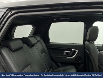 Used Land Rover Discovery Sport 2019 for sale - 77071971: Photo