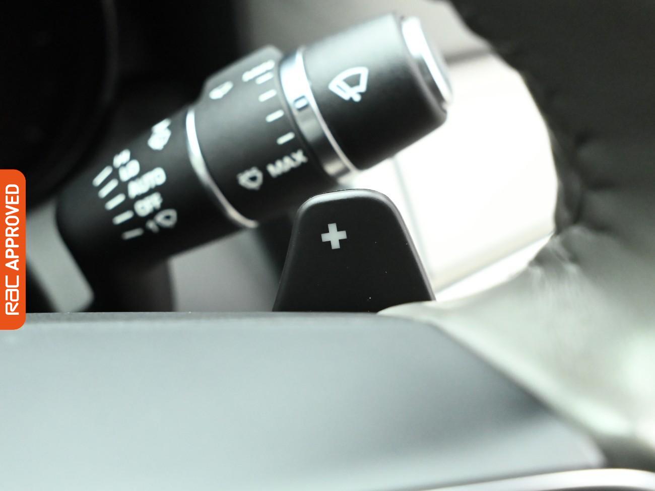 Used Jaguar XF 2018 for sale - 76553441: Photo 22