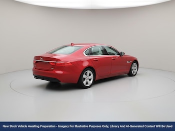 Used Jaguar XF 2018 for sale - 76553441: Photo