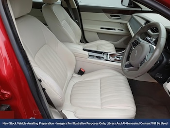 Used Jaguar XF 2018 for sale - 76553441: Photo