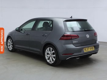 Used Volkswagen Golf 2017 for sale - 79266601: Photo