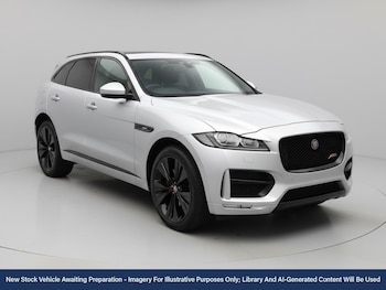 Used Jaguar F-Pace 2018 for sale - 76540982: Photo