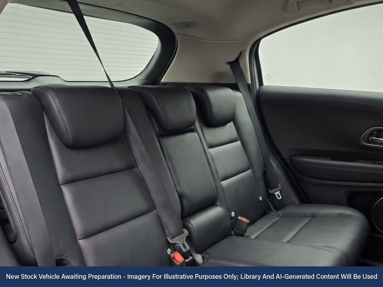 Used Honda HR-V 2018 for sale - 77676702: Photo 4