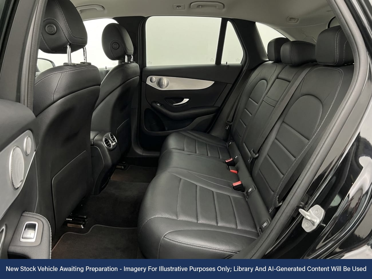 Used Mercedes-Benz GLC 2016 for sale - 77989596: Photo 4