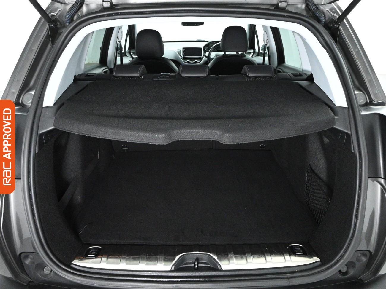 Used Peugeot 2008 2019 for sale - 77820340: Photo 13