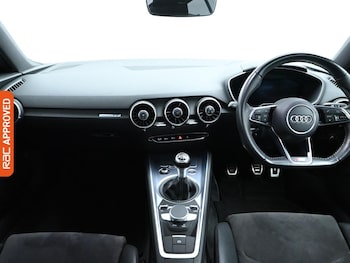 Used Audi TT 2017 for sale - 76220138: Photo 2