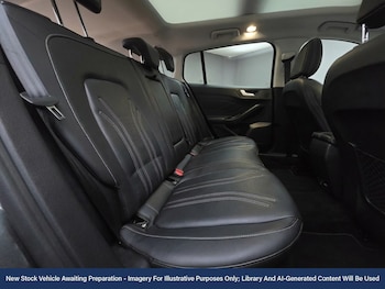 Used Ford Focus 2019 for sale - 77976178: Photo