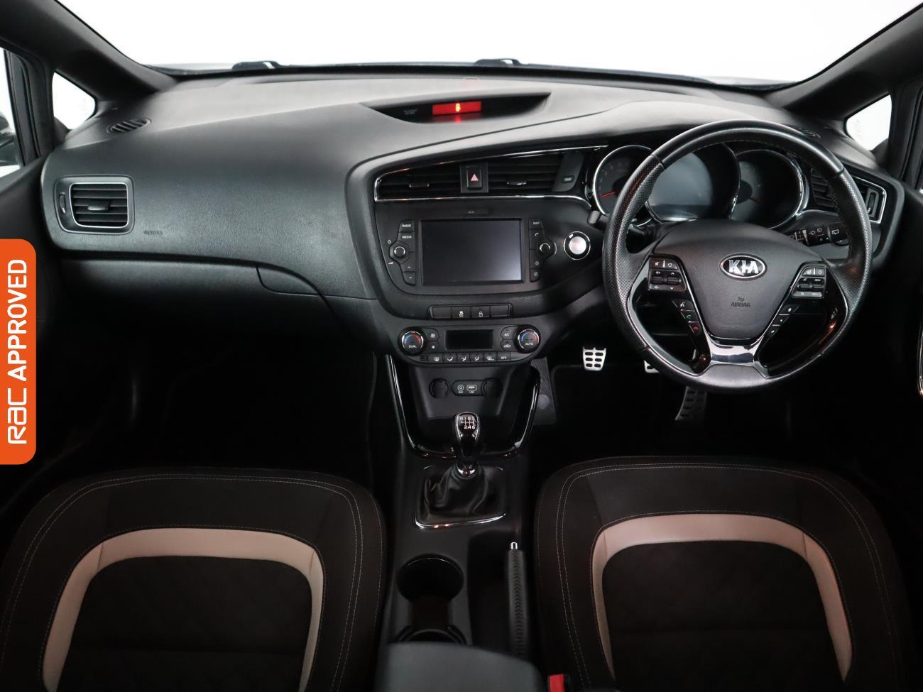 Used Kia Ceed 2018 for sale - 76447634: Photo 2