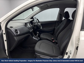 Used Hyundai i10 2019 for sale - 78869879: Photo
