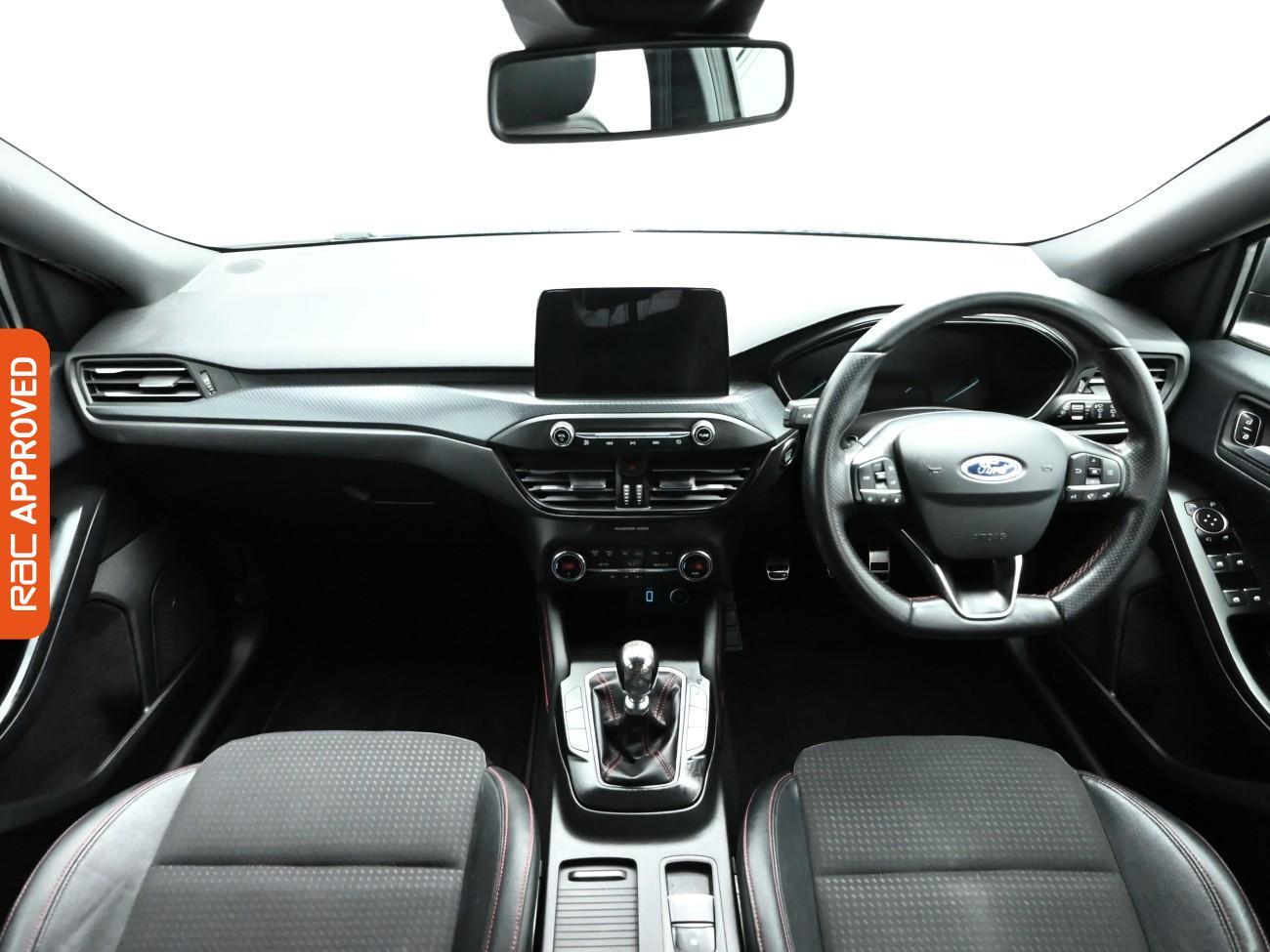 Used Ford Focus 2018 for sale - 77692217: Photo 2