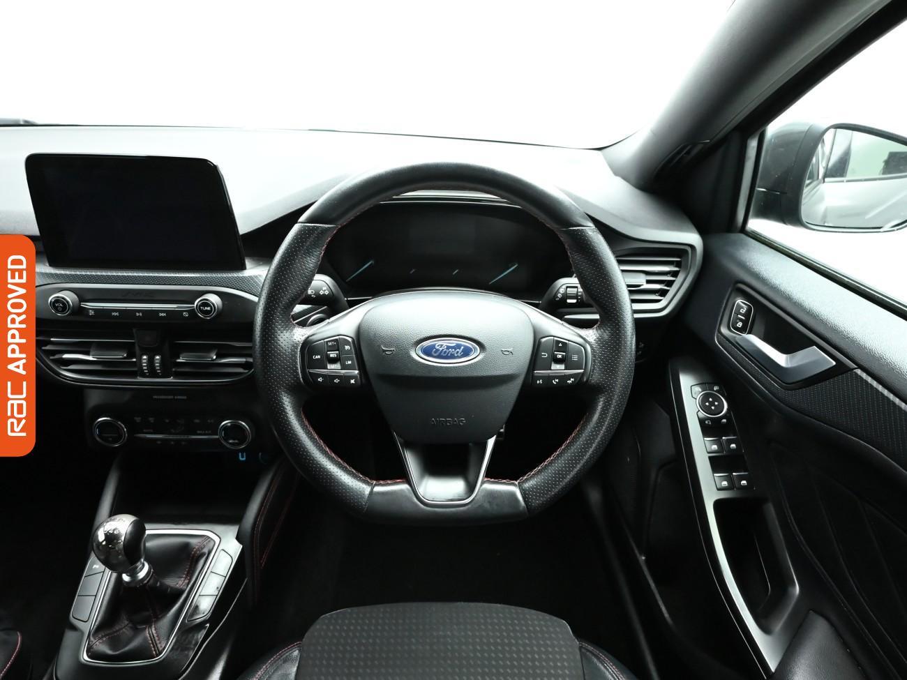 Used Ford Focus 2018 for sale - 77692217: Photo 9