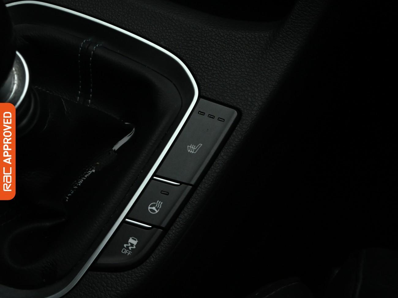 Used Hyundai i30 2018 for sale - 77557419: Photo 18