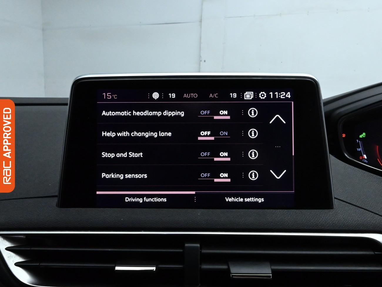 Used Peugeot 3008 2018 for sale - 76088338: Photo 15