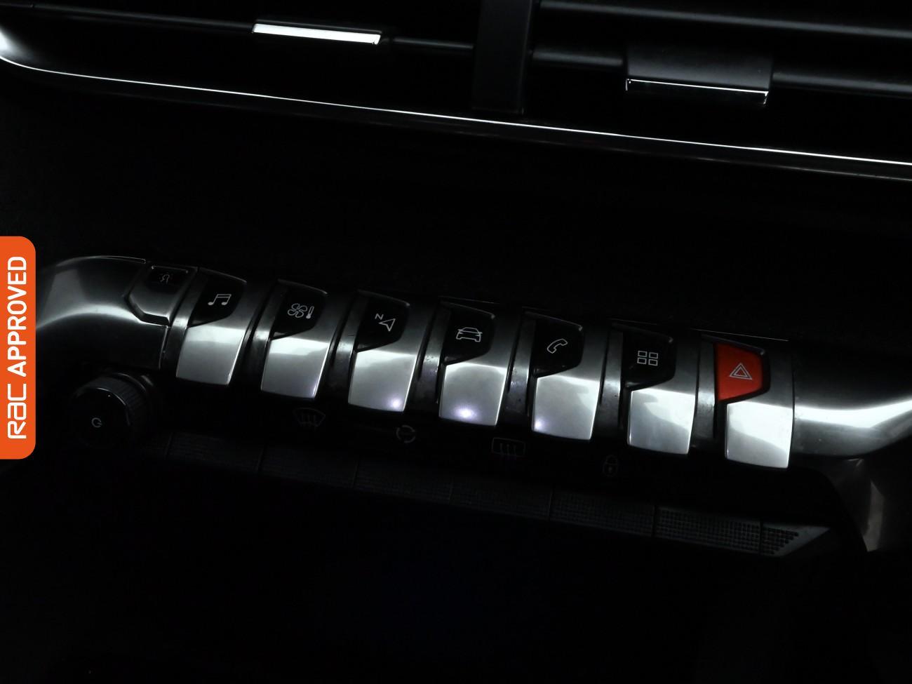 Used Peugeot 3008 2018 for sale - 76088338: Photo 27