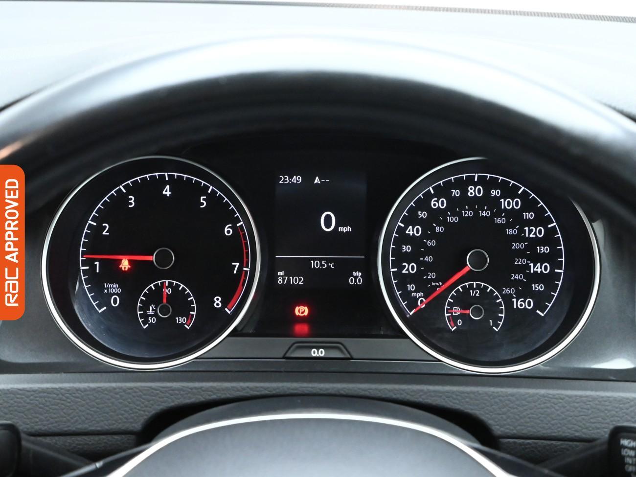 Used Volkswagen Golf 2018 for sale - 76004999: Photo 11