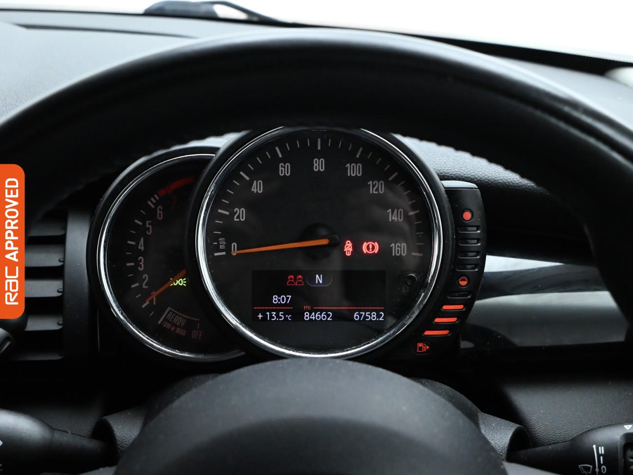 Used MINI Hatch 2015 for sale - 76206877: Photo 11