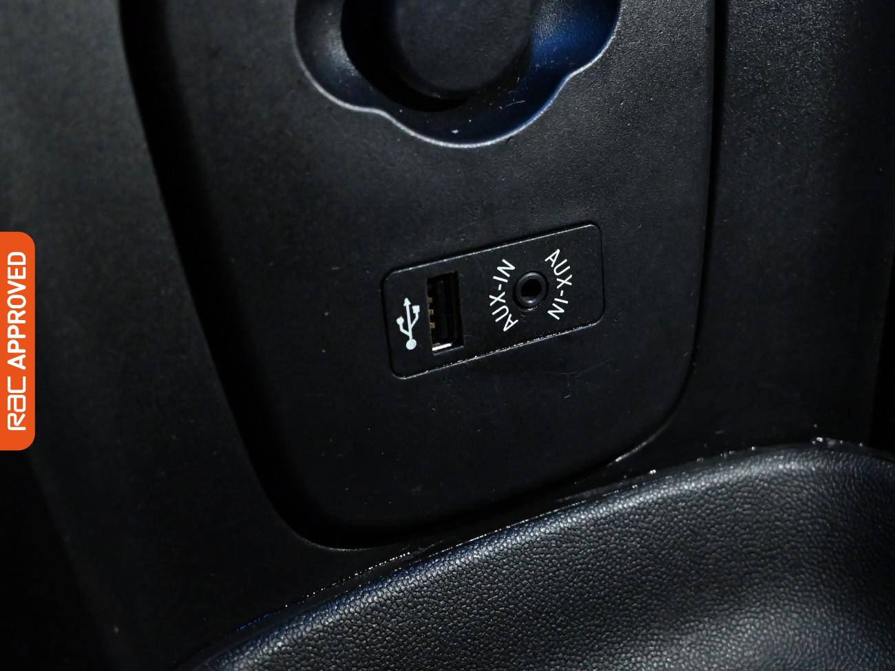 Used MINI Hatch 2015 for sale - 76206877: Photo 17