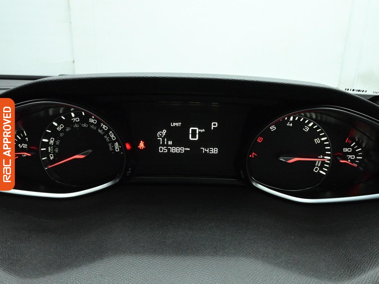 Used Peugeot 308 2017 for sale - 77943689: Photo 11