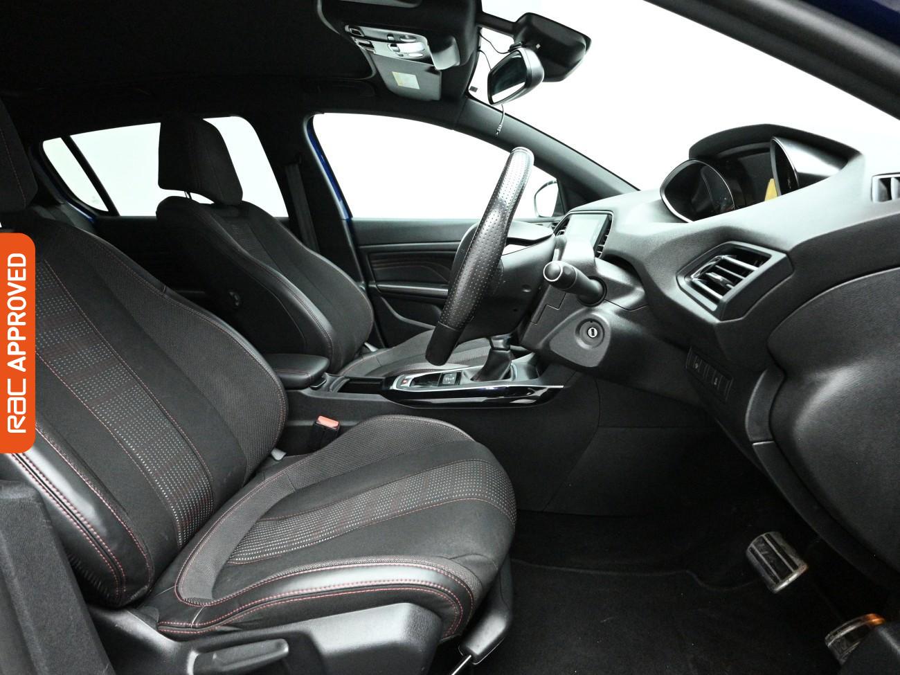 Used Peugeot 308 2017 for sale - 77943689: Photo 12