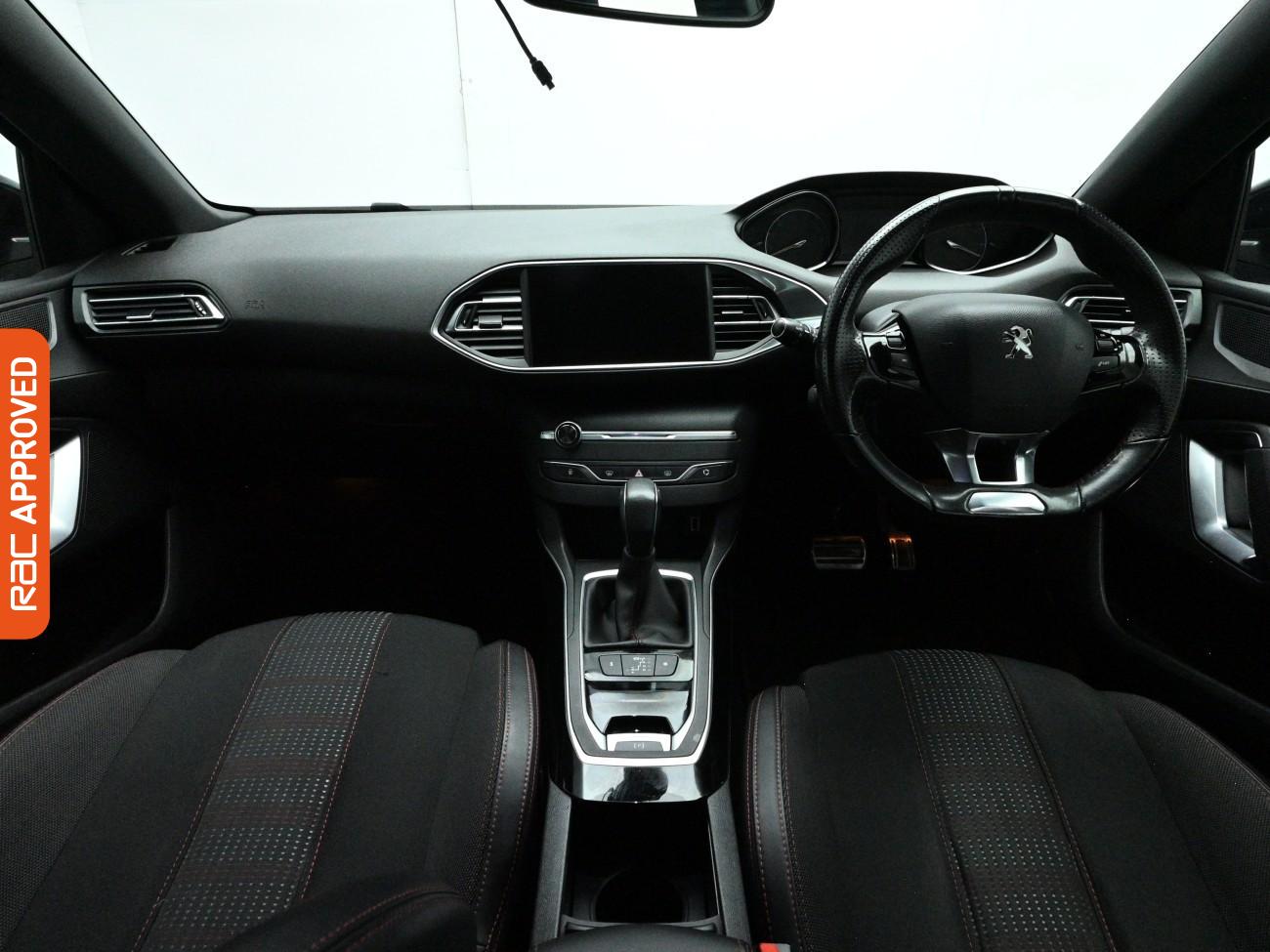 Used Peugeot 308 2017 for sale - 77943689: Photo 2