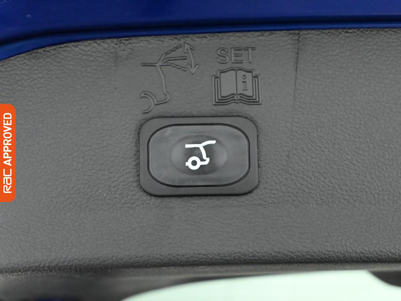 Used Ford Kuga 2015 for sale - 76435938: Photo 23