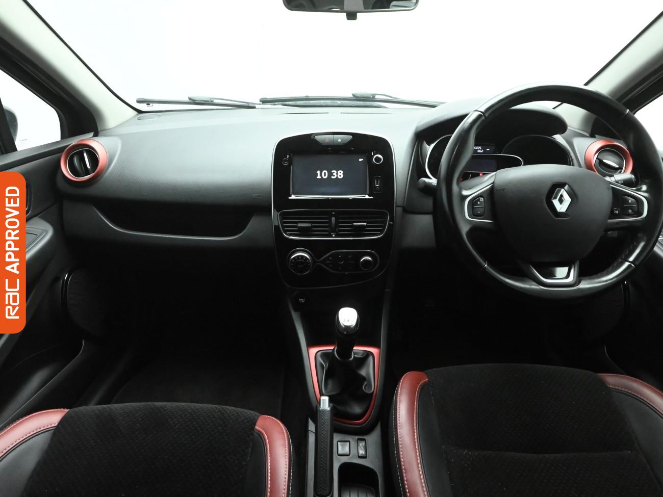 Used Renault Clio 2018 for sale - 77943685: Photo 2