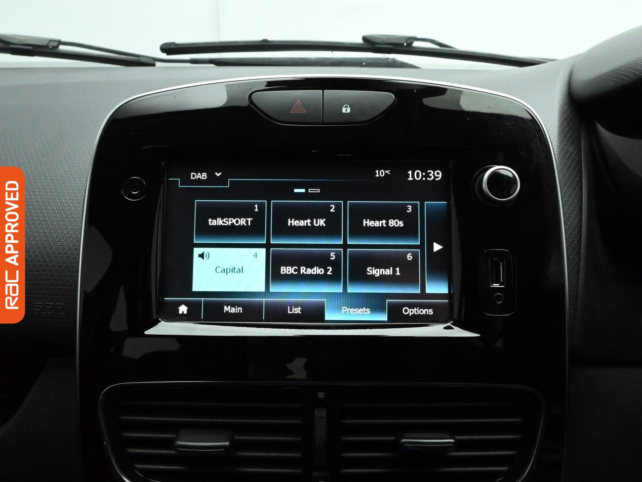 Used Renault Clio 2018 for sale - 77943685: Photo 21