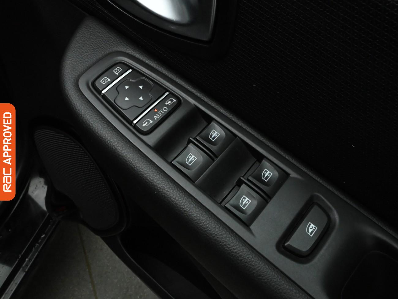 Used Renault Clio 2018 for sale - 77943685: Photo 25