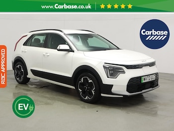 2022 - 150kW 2 65kWh 5dr Auto